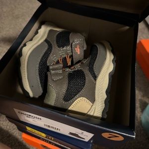 New osh kosh boots